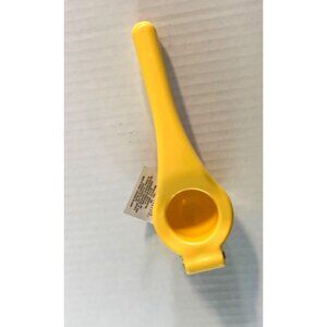 New Cooking Concepts lemon Squeezer Hard Plastic